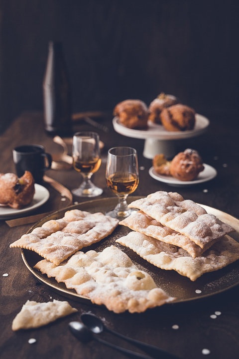 Italské karnevalové pečivo Chiacchiere - Foodfotografie OdVeroniky